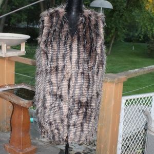 Chico’s Faux Fur Women’s Vest Size 1 or Medium